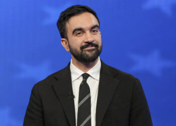 شهردار دموکرات نیویورک: آماده گفتوگو یا تقابل با ترامپ هستم