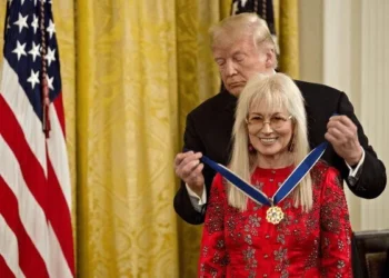 زنی که در پشت صحنه تصمیمات پرزیدنت ترامپ در مورد اسرائیل است